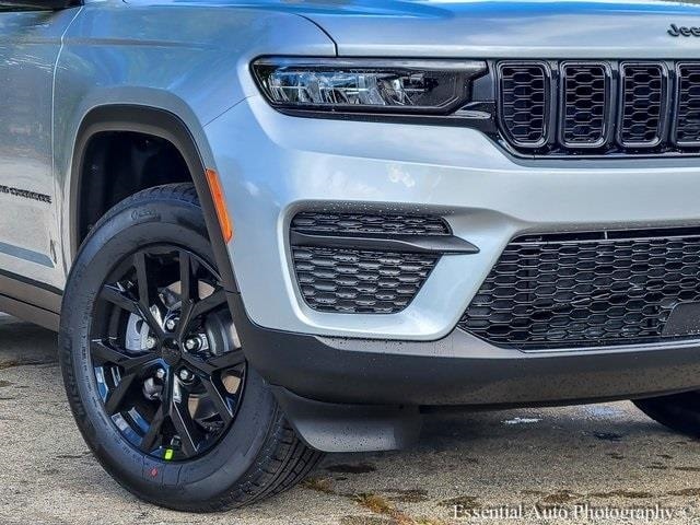 2025 JEEP GRAND CHEROKEE - Image 3