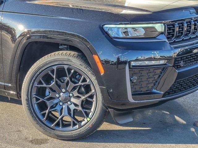 2026 JEEP GRAND CHEROKEE - Image 3