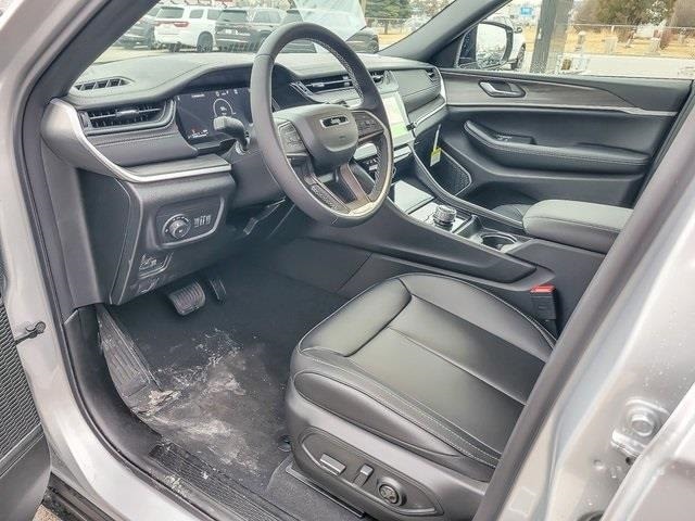 2026 JEEP GRAND CHEROKEE L - Image 8