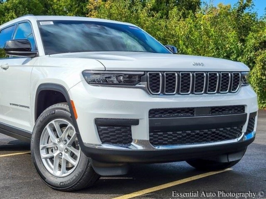 New 2025 Jeep Grand Cherokee L Laredo Sport Utility