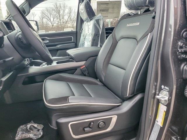 2026 RAM 1500 - Image 8