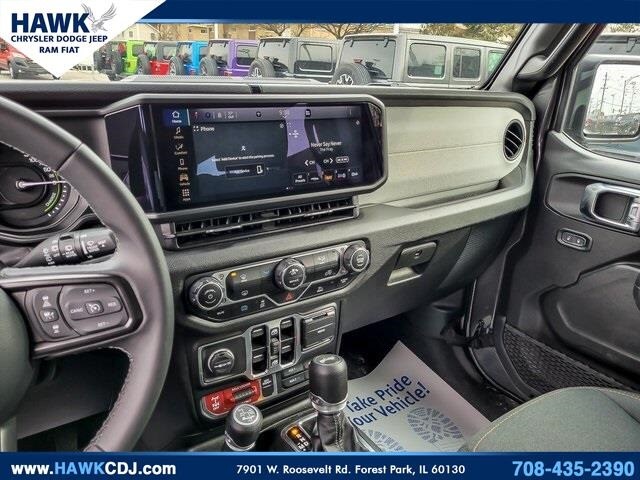 2025 JEEP WRANGLER - Image 22