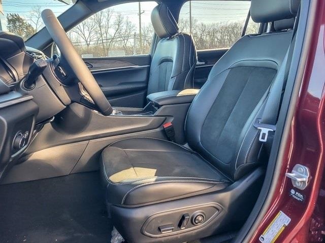 2026 JEEP GRAND CHEROKEE L - Image 8