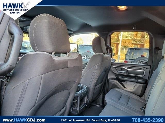 2025 RAM 1500 - Image 12