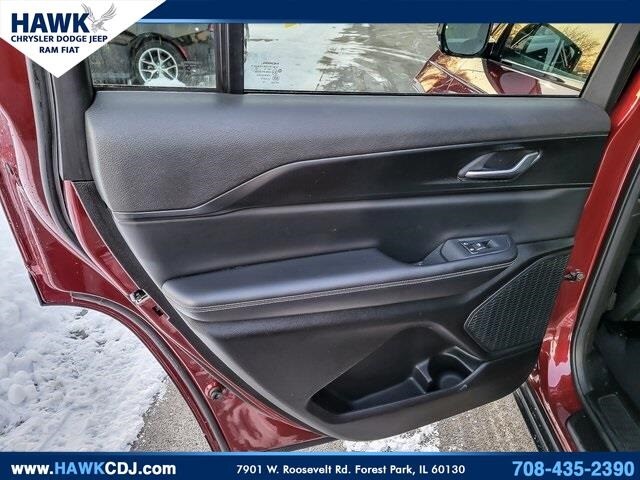 2023 JEEP GRAND CHEROKEE L - Image 26