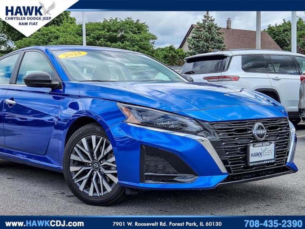 Used 2025 Nissan Altima 2.5 SV Sedan