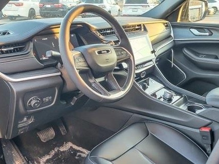 2026 JEEP GRAND CHEROKEE L - Image 10