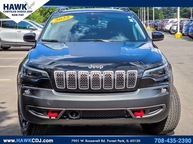 2022 Jeep Cherokee Trailhawk photo 2