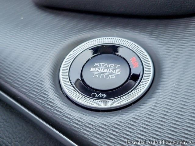 2025 JEEP GRAND CHEROKEE L - Image 17