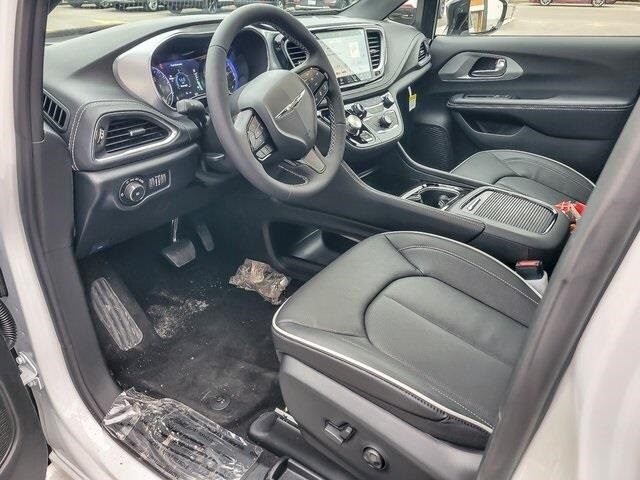 2026 CHRYSLER PACIFICA - Image 9