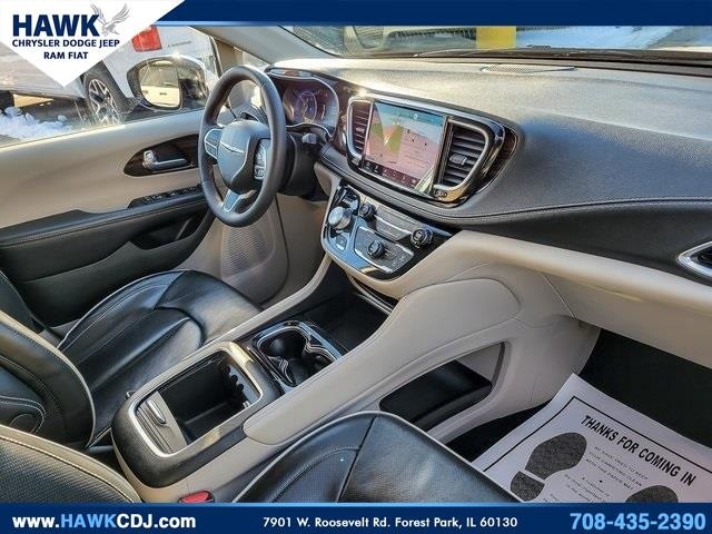 2023 CHRYSLER PACIFICA - Image 33