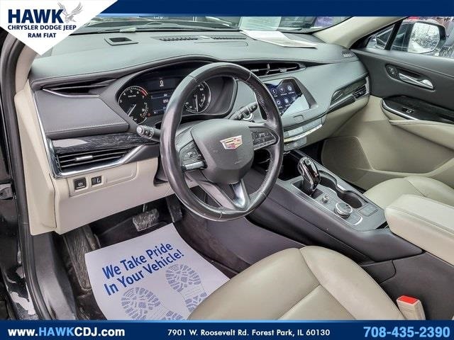 2023 CADILLAC XT4 - Image 9