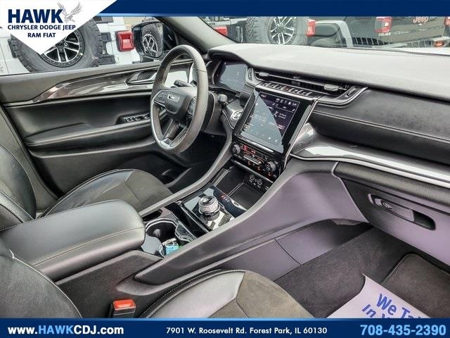 2023 JEEP GRAND CHEROKEE - Image 33