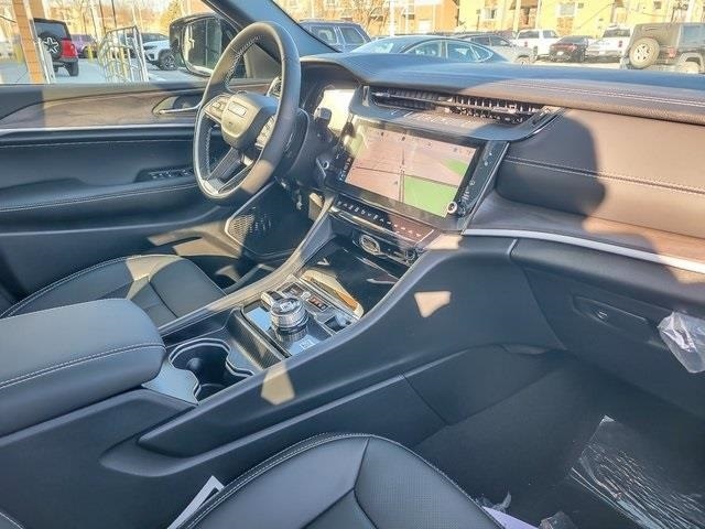 2026 JEEP GRAND CHEROKEE L - Image 20