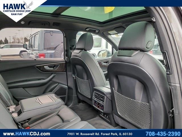 2021 AUDI Q7 - Image 30