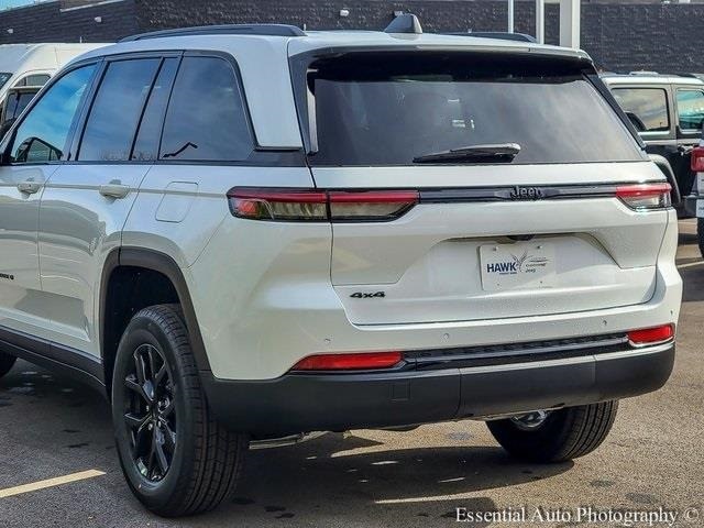 2025 JEEP GRAND CHEROKEE - Image 6