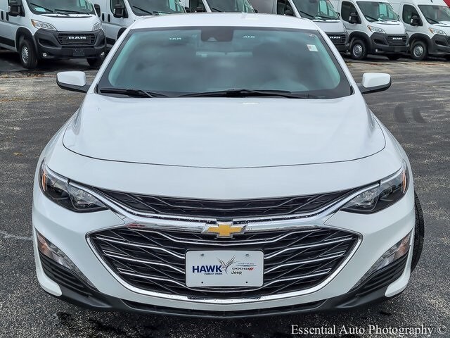 2024 Chevrolet Malibu 1LT photo 4