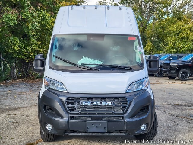 2026 Ram ProMaster 3500 Cargo Van photo 4