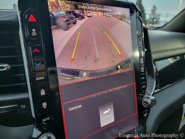 2026 RAM 1500 - Image 14