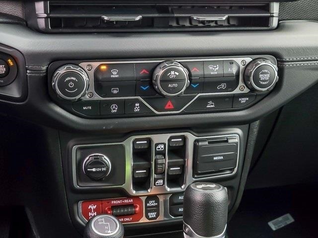 2026 JEEP WRANGLER - Image 19