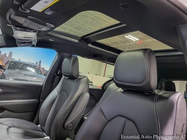 2026 CHRYSLER PACIFICA - Image 11