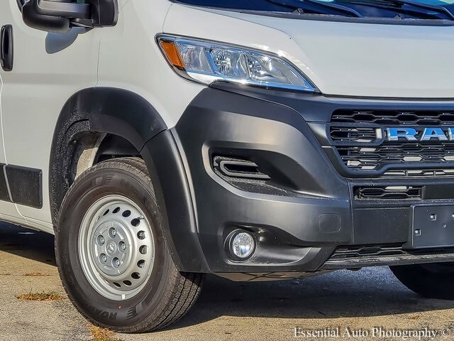 2026 Ram ProMaster 3500 Cargo Van photo 3