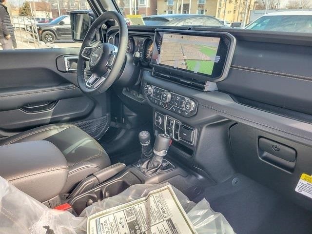 2026 JEEP WRANGLER - Image 19