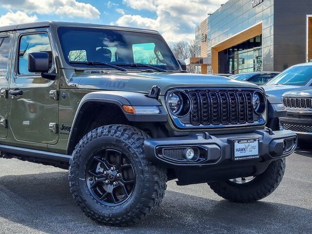 2025 Jeep Wrangler Willys photo 2