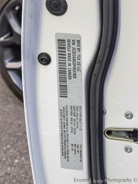 2023 CHRYSLER 300 - Image 33