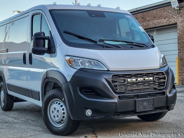 2026 Ram ProMaster 1500 Tradesman Cargo Van photo 2