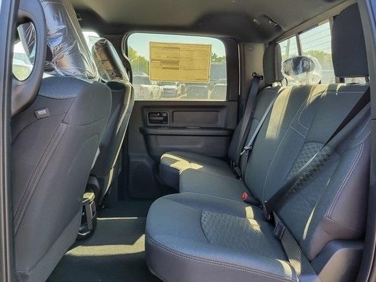 2026 RAM 3500 - Image 12