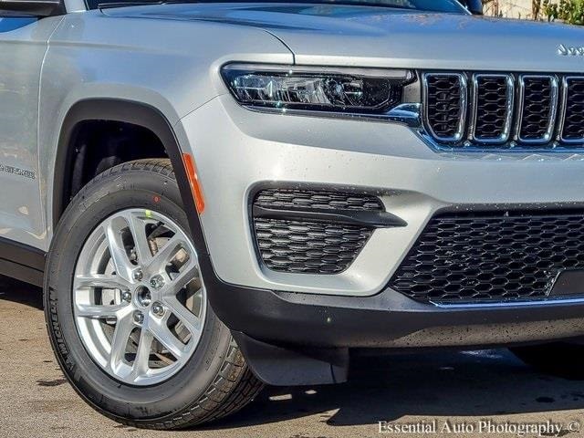 2025 JEEP GRAND CHEROKEE - Image 3