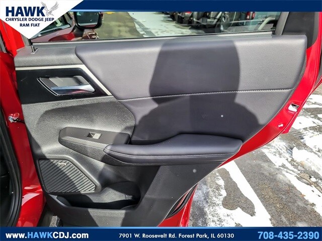 2025 MITSUBISHI OUTLANDER - Image 32