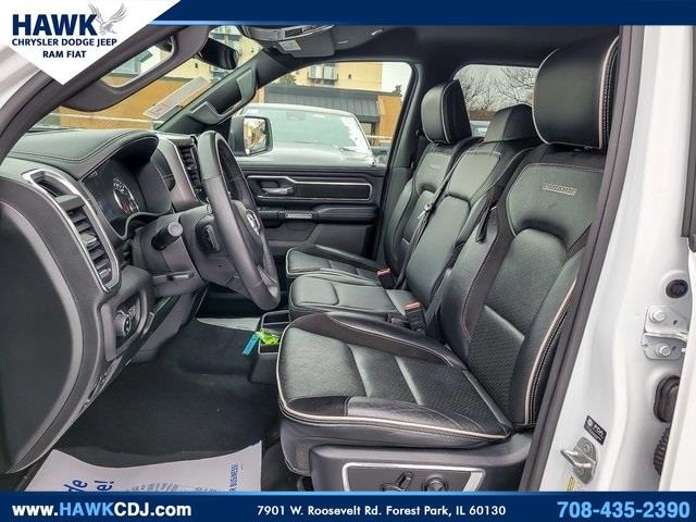 2025 RAM 1500 - Image 8