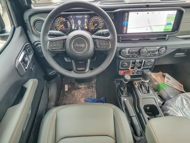 2026 JEEP GLADIATOR - Image 11