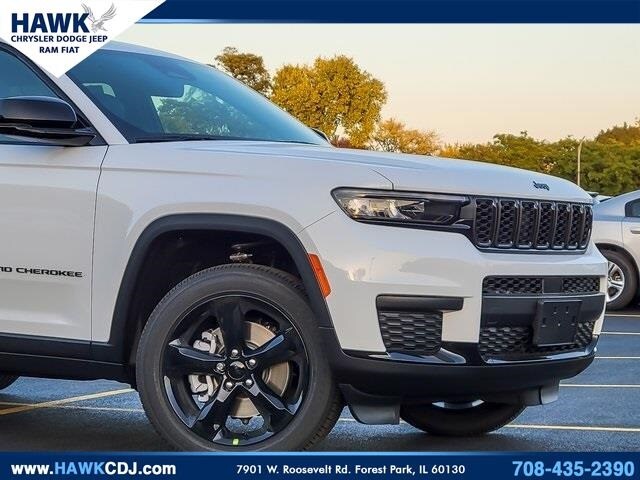 2025 Jeep Grand Cherokee Altitude X photo 2