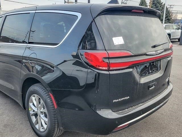 2026 CHRYSLER PACIFICA - Image 6