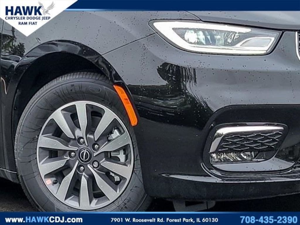 New 2026 Chrysler Pacifica Hybrid Select Passenger Van