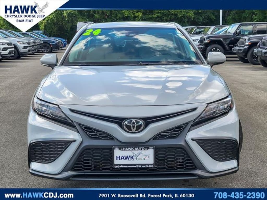 Used 2024 Toyota Camry SE Sedan