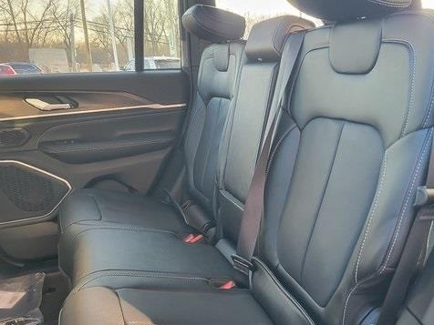 2026 JEEP GRAND CHEROKEE - Image 10