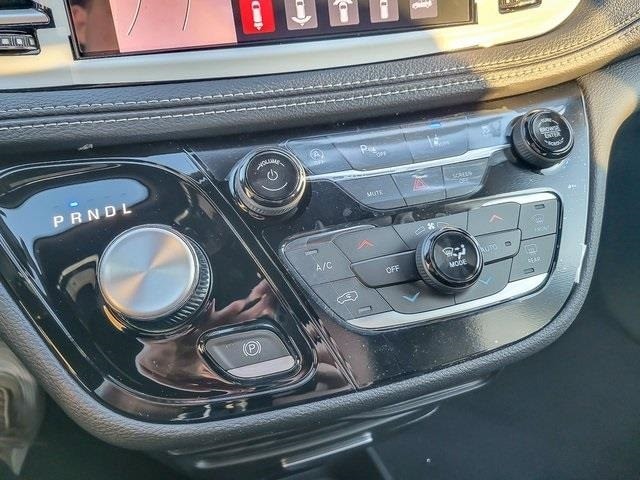 2026 CHRYSLER PACIFICA - Image 15