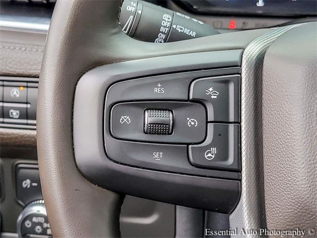 2023 GMC YUKON - Image 17