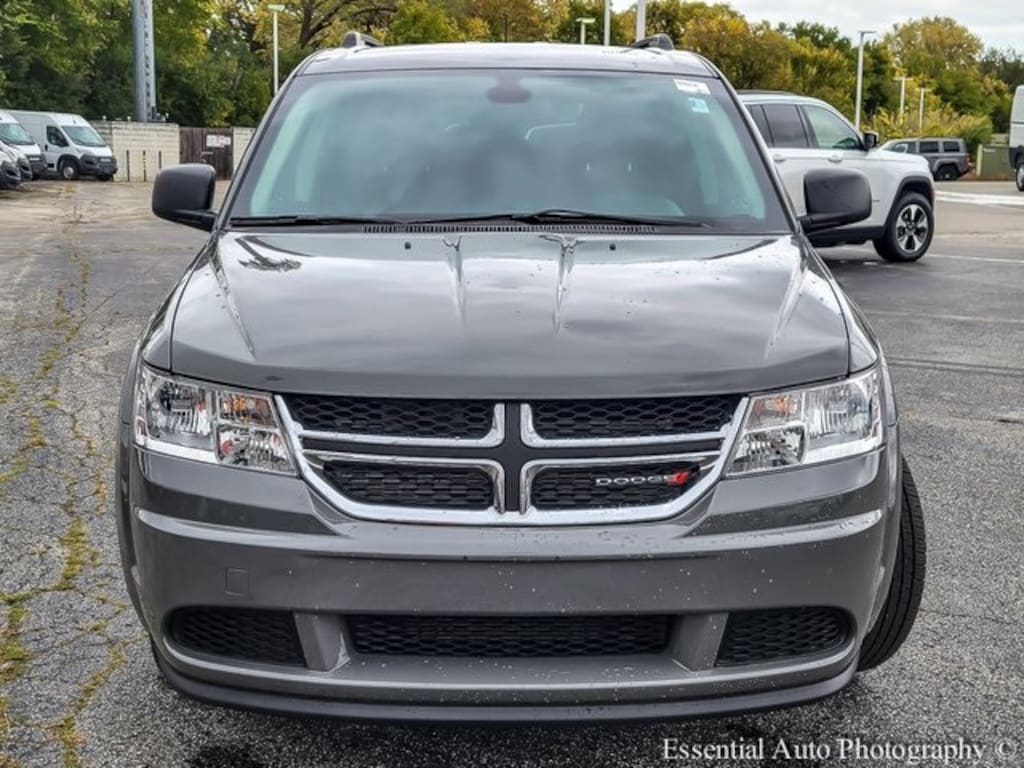 Used 2020 Dodge Journey SE SUV