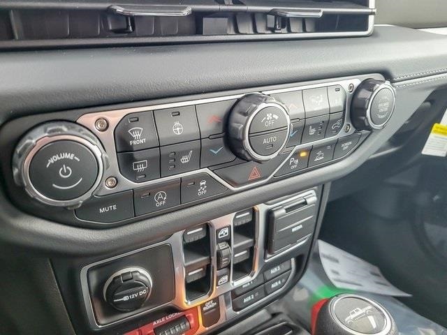 2026 JEEP GLADIATOR - Image 15