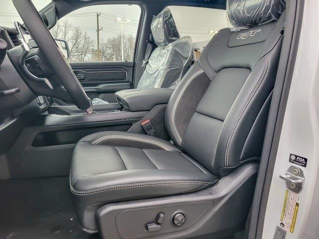 2026 RAM 1500 - Image 8