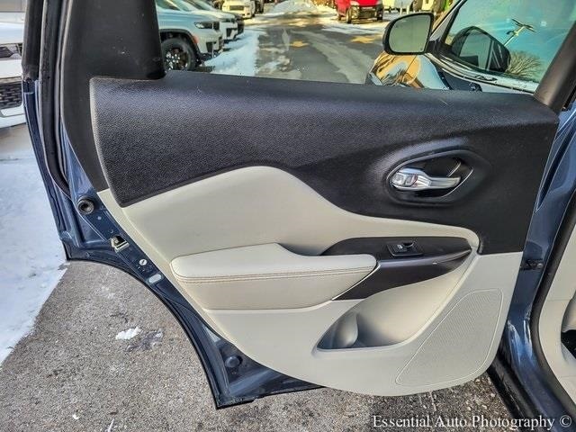 2022 JEEP CHEROKEE - Image 24