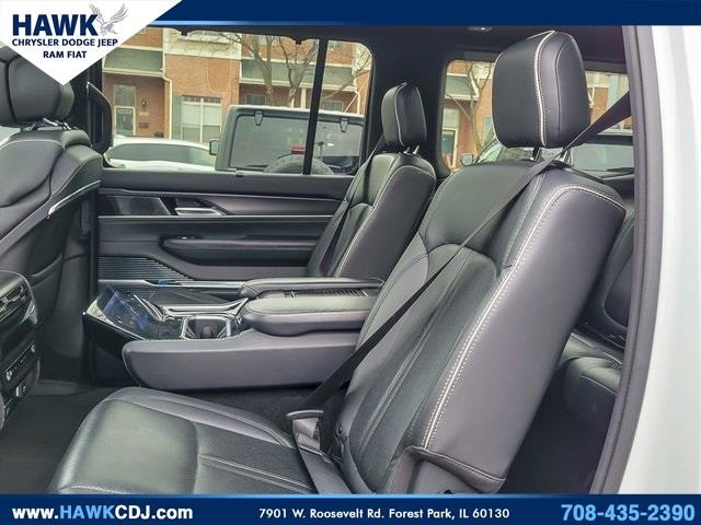 2024 JEEP GRAND WAGONEER - Image 11