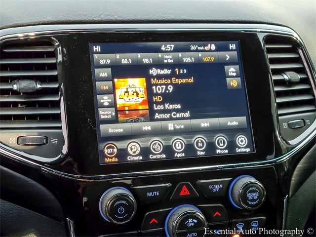 2022 JEEP GRAND CHEROKEE - Image 19