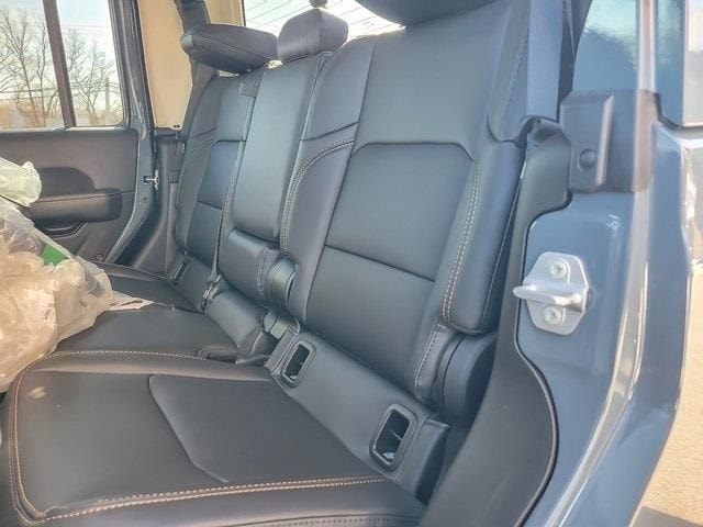 2026 JEEP GLADIATOR - Image 8