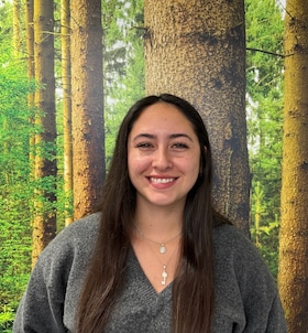 Staff member Jessica Gamboa from ID_dcce04450097